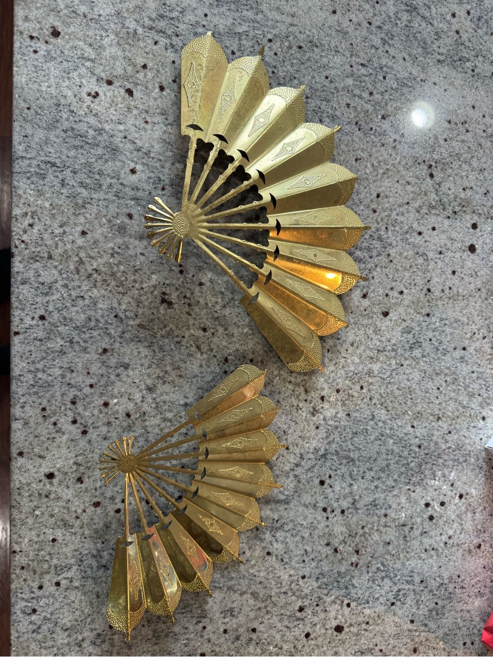 Vintage gold Fan wall decor